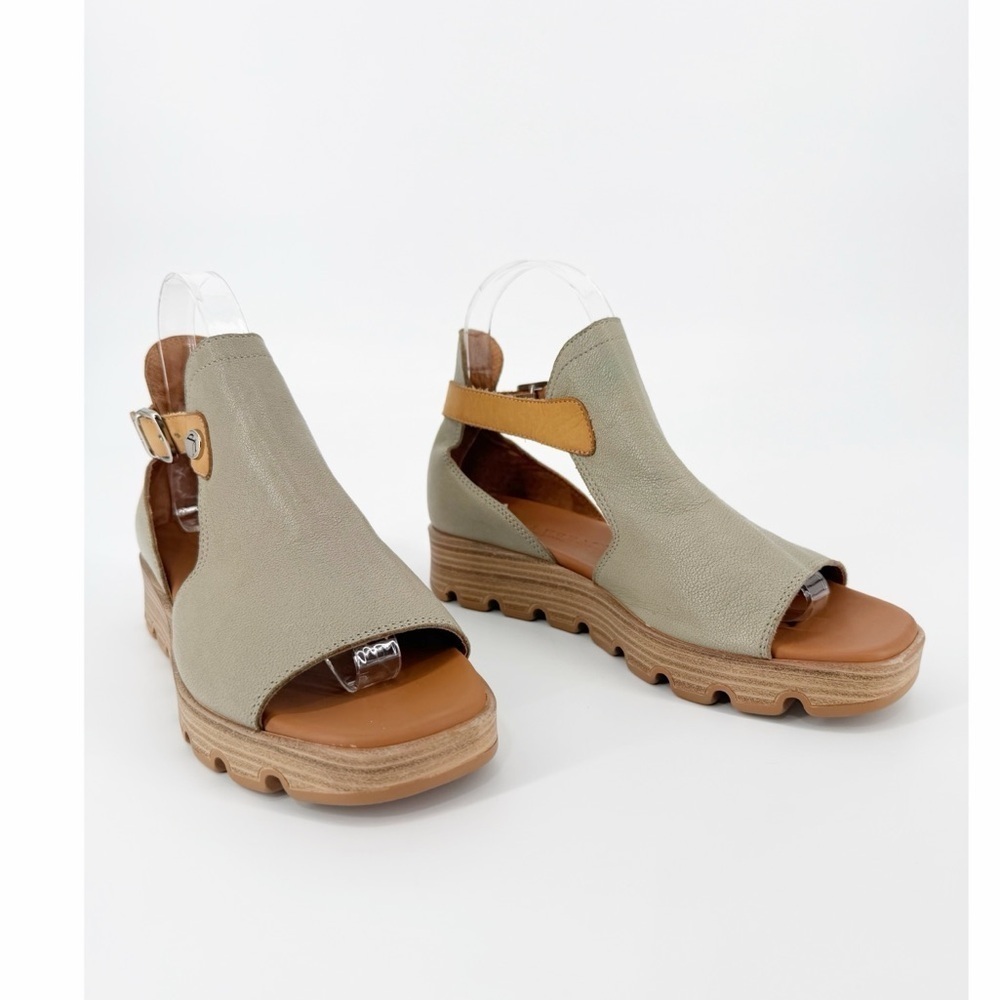 NEW PAULA URBAN 26-551 Sunset Uva Size 37
